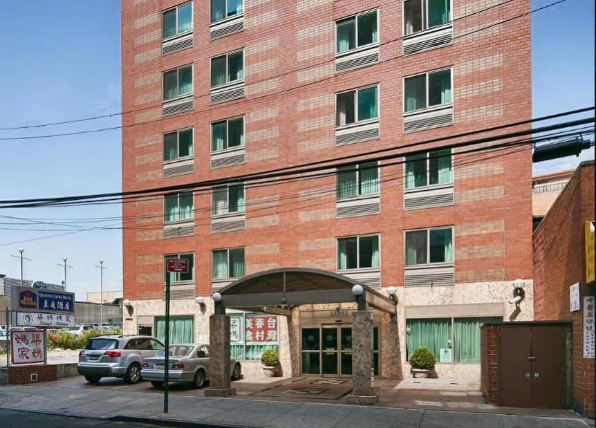 Western Queens Court 3* Nueva York